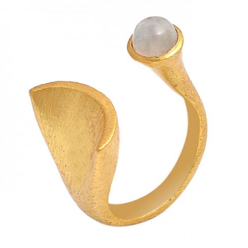 Round Shape Rainbow Moonstone 925 Sterling Silver Gold Plated Ring Jewelry