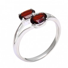 925 Sterling Silver Red Garnet Oval Shape Gemstone Band Designer Ring Jewelry